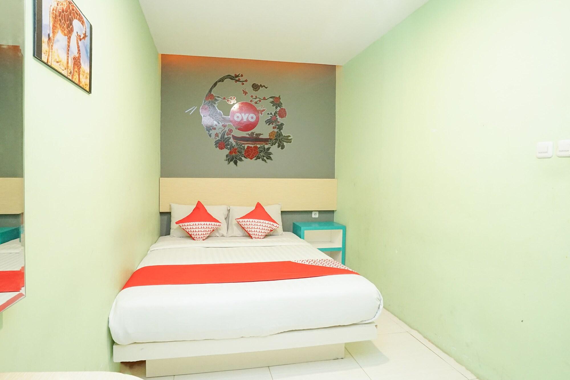 Oyo 277 Rukotel Near Rsu Adi Husada Undaan Kota Surabaya Kültér fotó