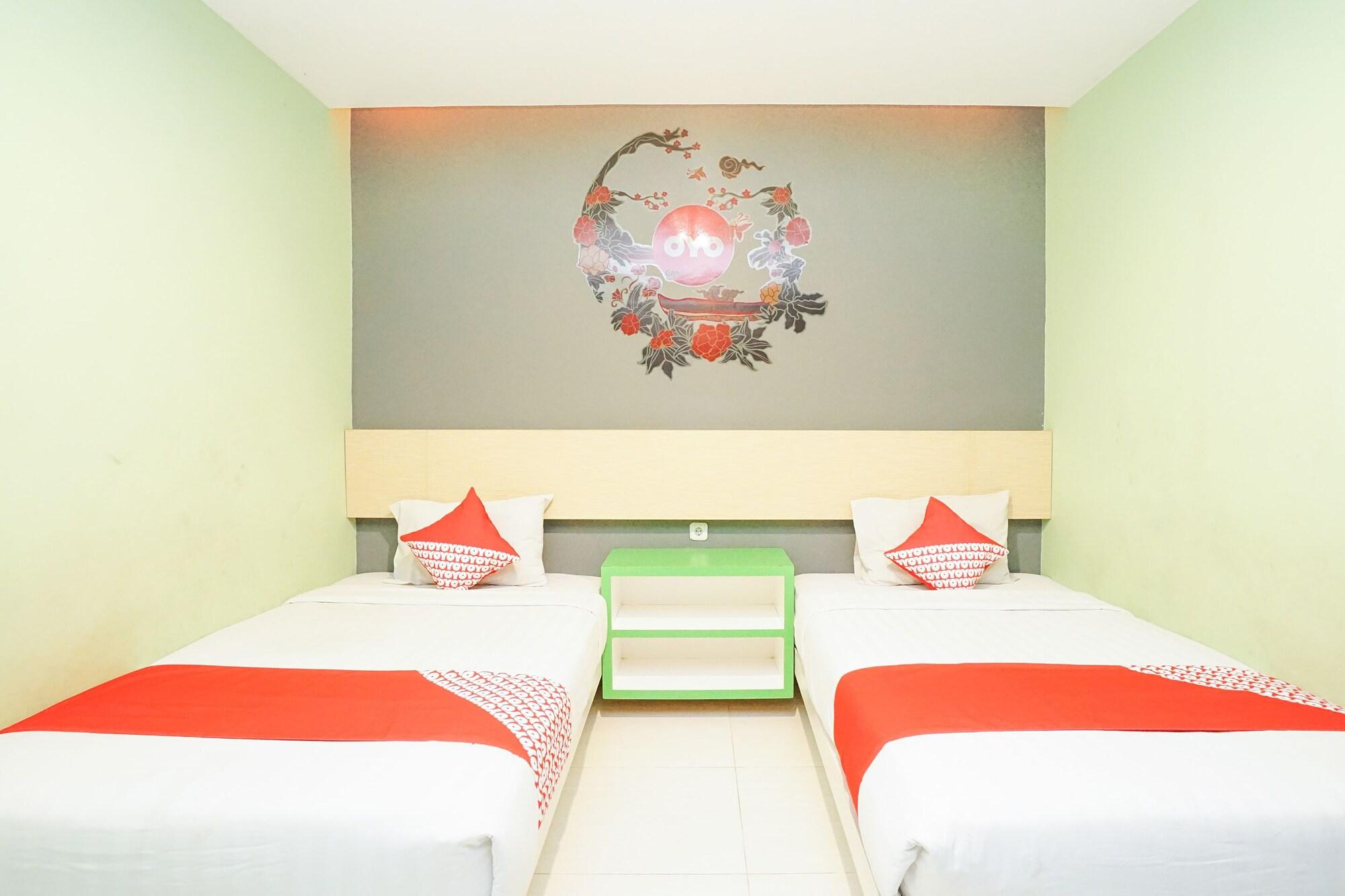 Oyo 277 Rukotel Near Rsu Adi Husada Undaan Kota Surabaya Kültér fotó
