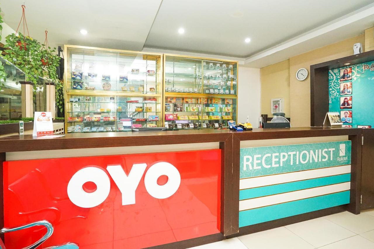 Oyo 277 Rukotel Near Rsu Adi Husada Undaan Kota Surabaya Kültér fotó